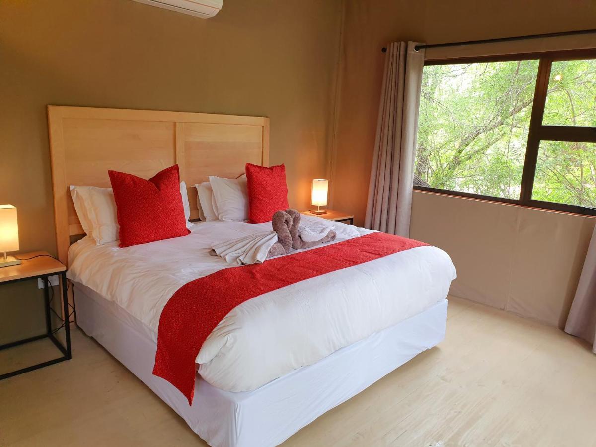 Kingfisher Creek Safari Lodge Hoedspruit Exterior photo