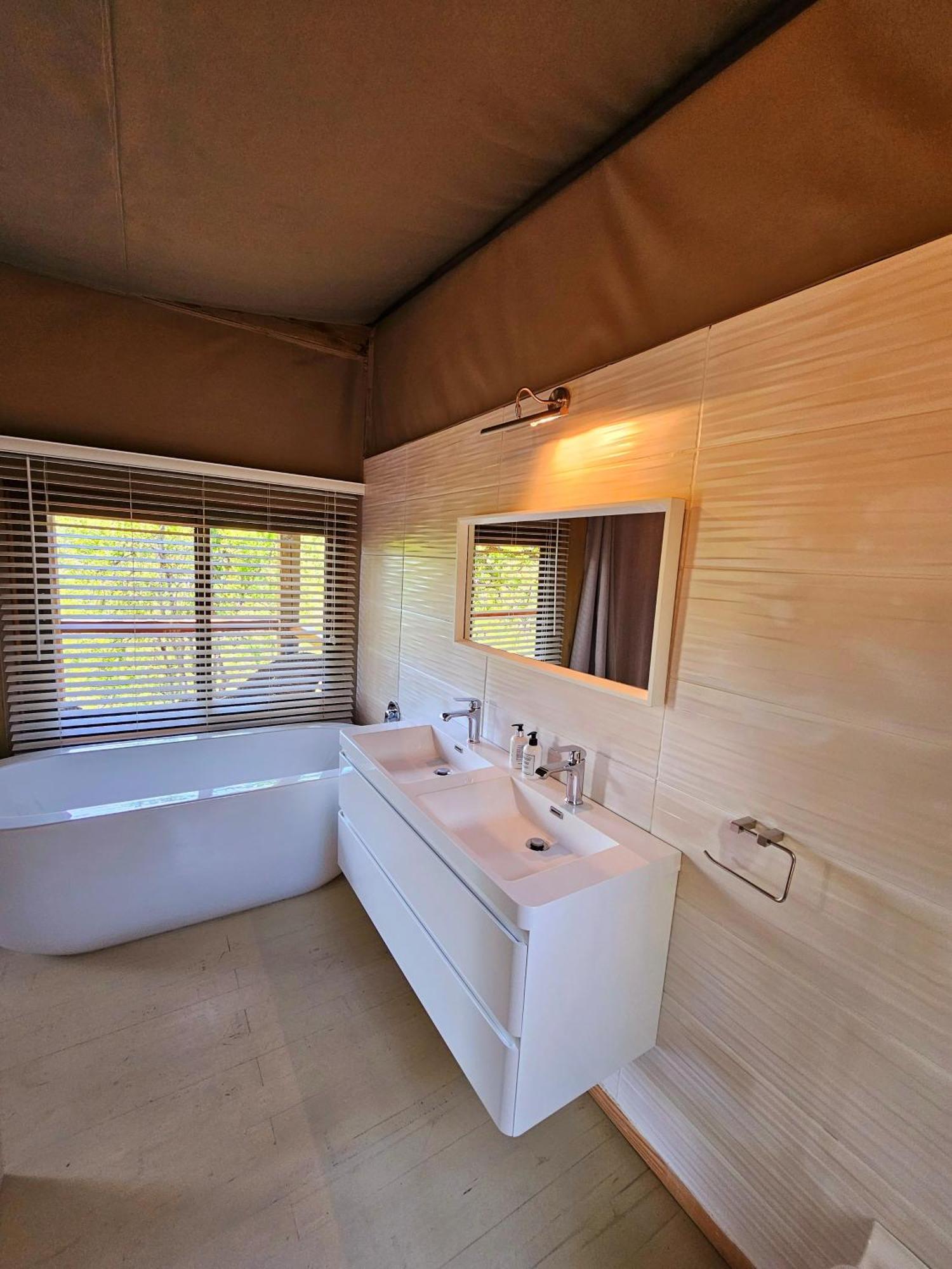 Kingfisher Creek Safari Lodge Hoedspruit Room photo